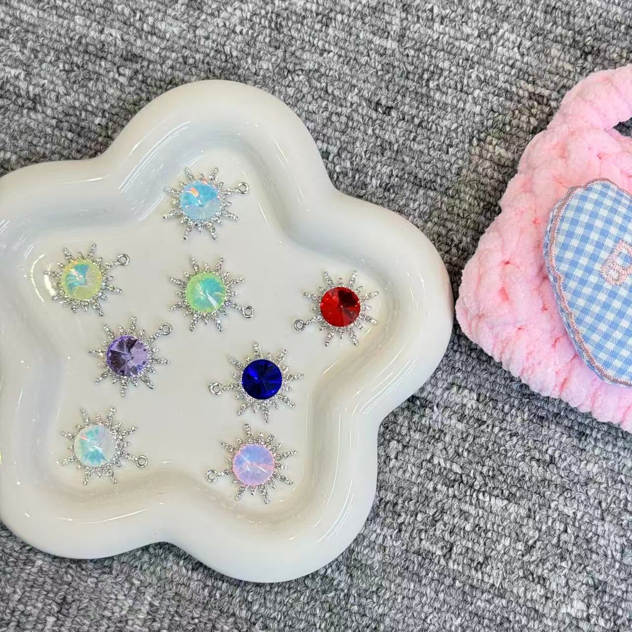 P-18 Big Sun Pendant (2 pcs/bag(by duck